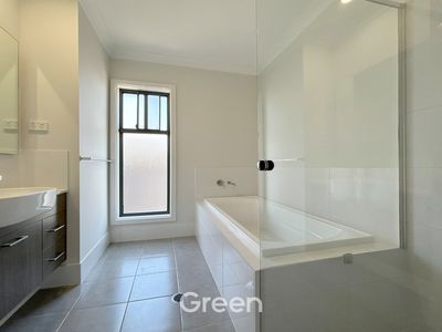 13 Linton Avenue, West Ryde