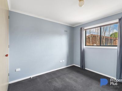 2 / 125 MacKenzie Street West, Golden Square