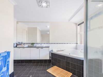 28 Southport Dr, Baldivis