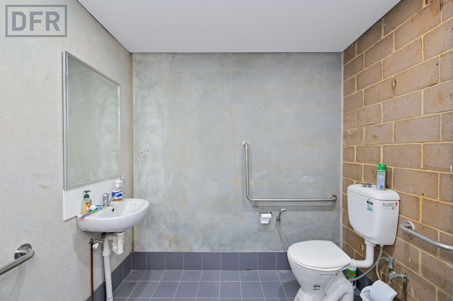 10 / 84 Barberry Way, Bibra Lake