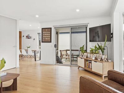 7 / 8 Short Street, Huonville