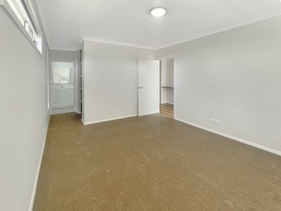 12 Current Court, Dubbo