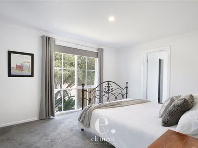 7 East End Crescent, St Albans Park