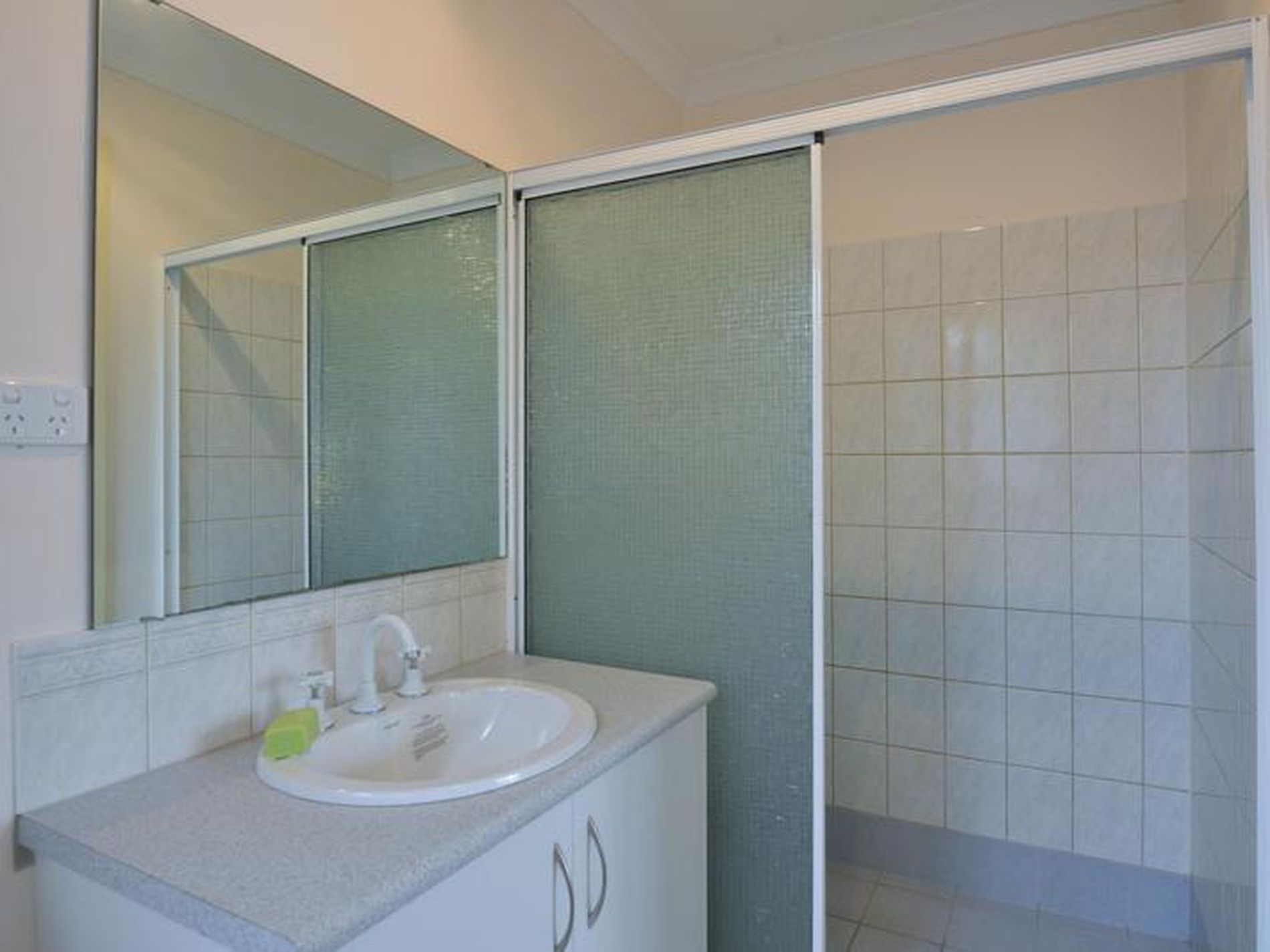 8B Siberia Close, Hannans