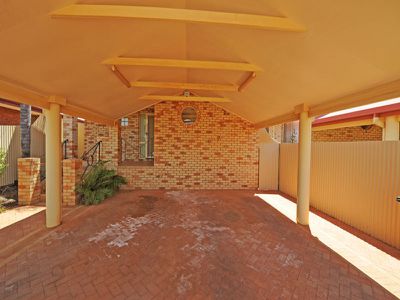 29 Tindals Crescent, Hannans