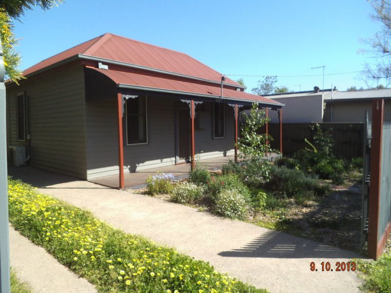 9 The Parade, Mansfield