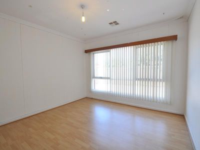 22 Brabourne Street, Maddington
