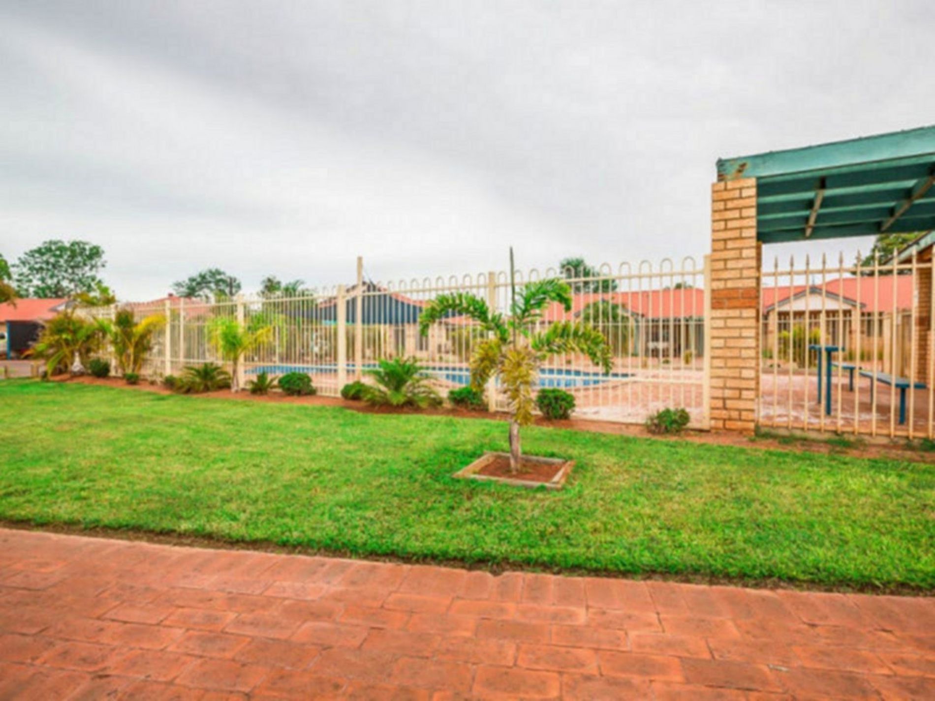 15 / 25-35 Egret Crescent, South Hedland