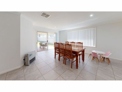 59 Champagne Drive, Dubbo