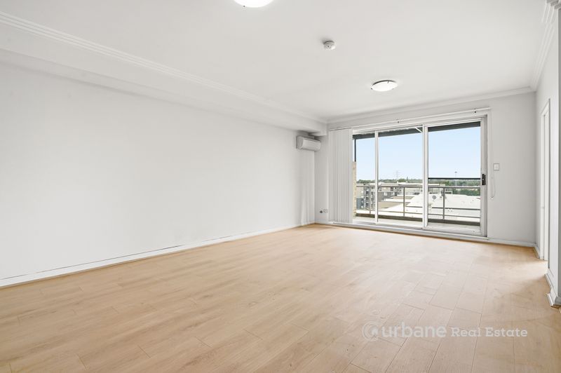 e504 / 81-86 Courallie Avenue, Homebush West