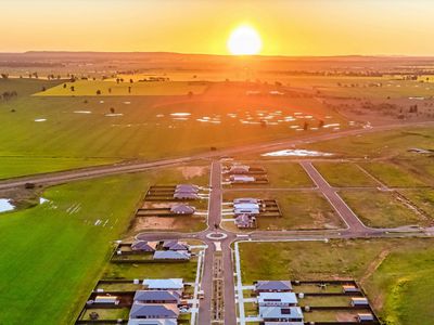 Lot 215 Federation Boulevard, Forbes