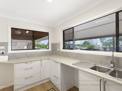 109 Bundall Road, Surfers Paradise