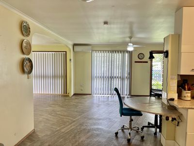 110 Oleander Avenue, Scarness