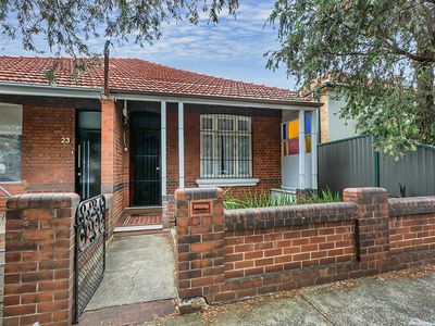 25A Gordon Street, Petersham