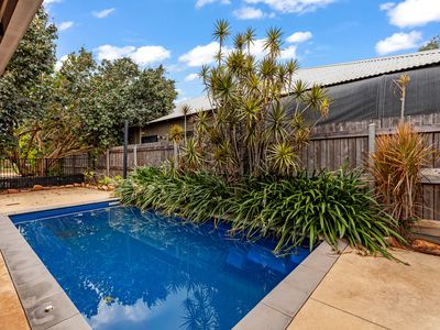18 Honeyeater Loop, Djugun