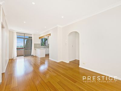 9 / 81 Forest Road, Arncliffe