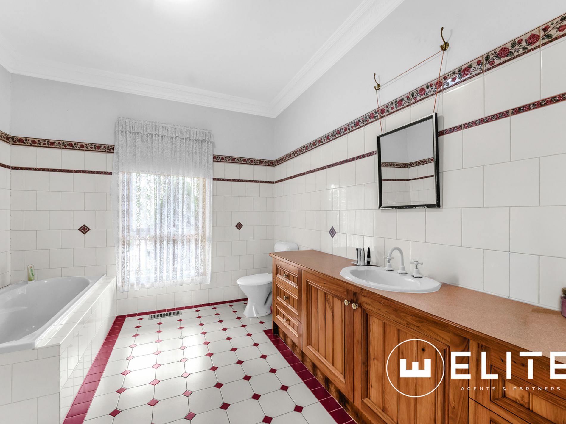 12 Milparinka Way, Berwick