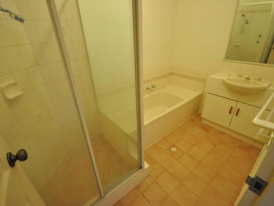 18 / 25-35 Egret Crescent, South Hedland