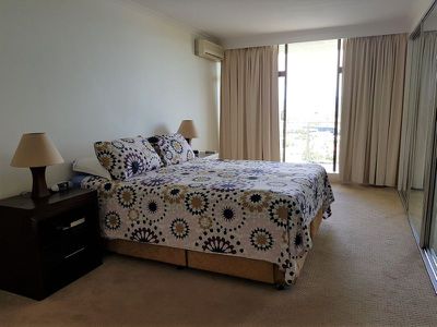 102 / 33 Thornton Street, Surfers Paradise