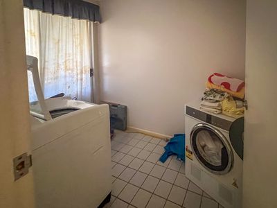 11 MOFFATT STREET, Kalbar