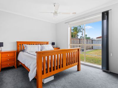 1 / 21 Wenlock Avenue , Altona Meadows