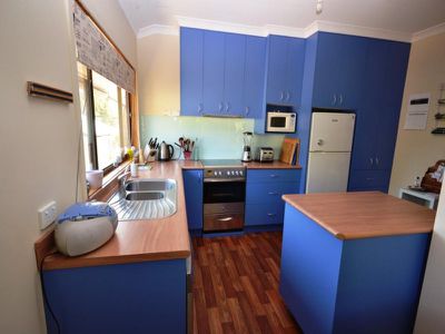 7 Mountain Avenue, Mount Beauty