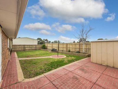17 Whitsunday Drive, Hoppers Crossing