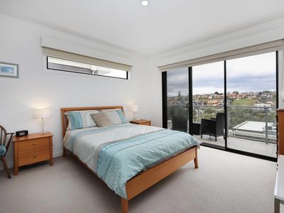 12 / 24 Craig Street, Keilor East