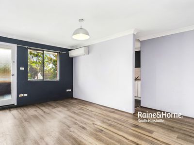 6 / 30 Graham Road, Narwee