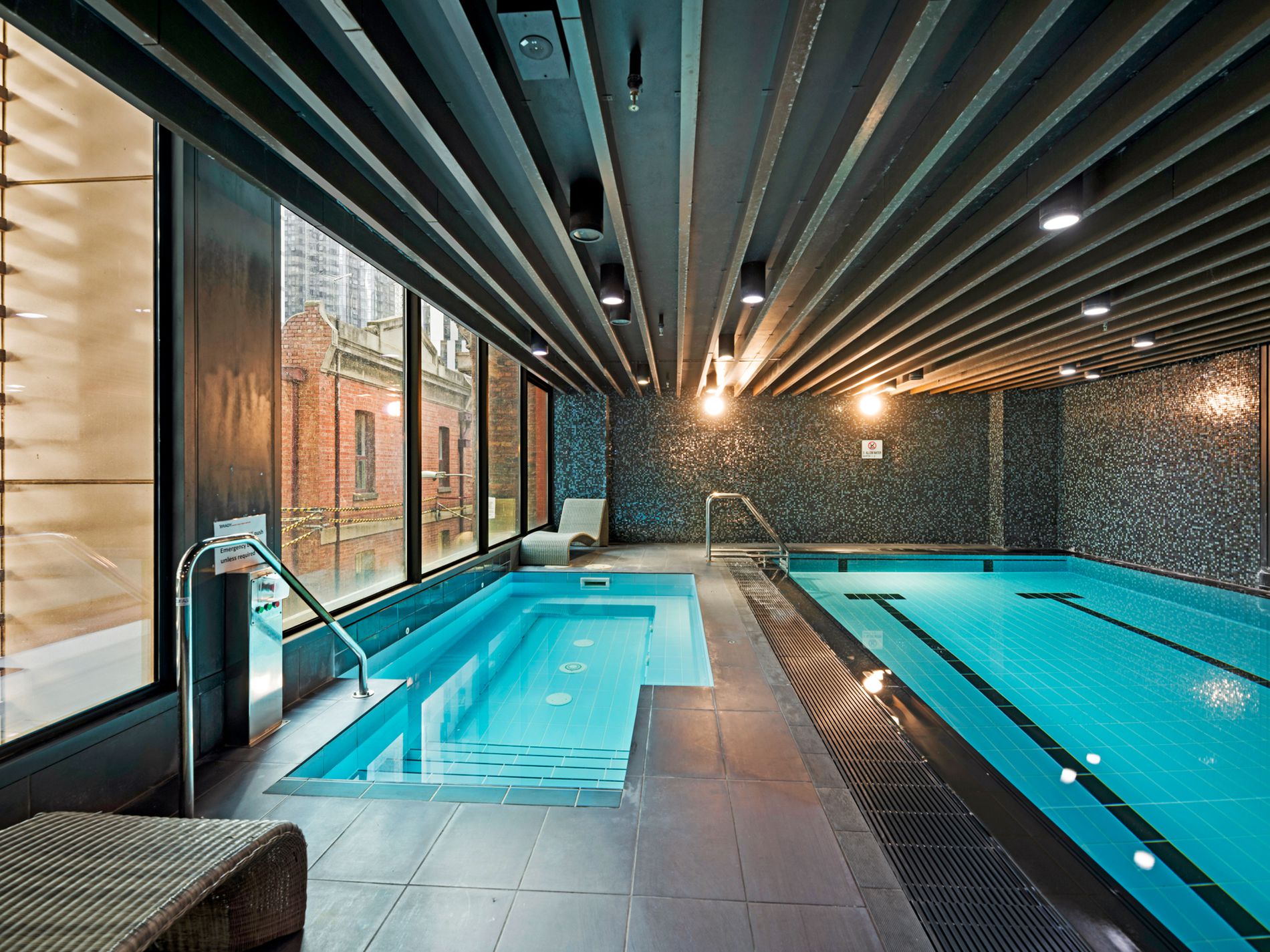 307 / 8 Sutherland Street, Melbourne