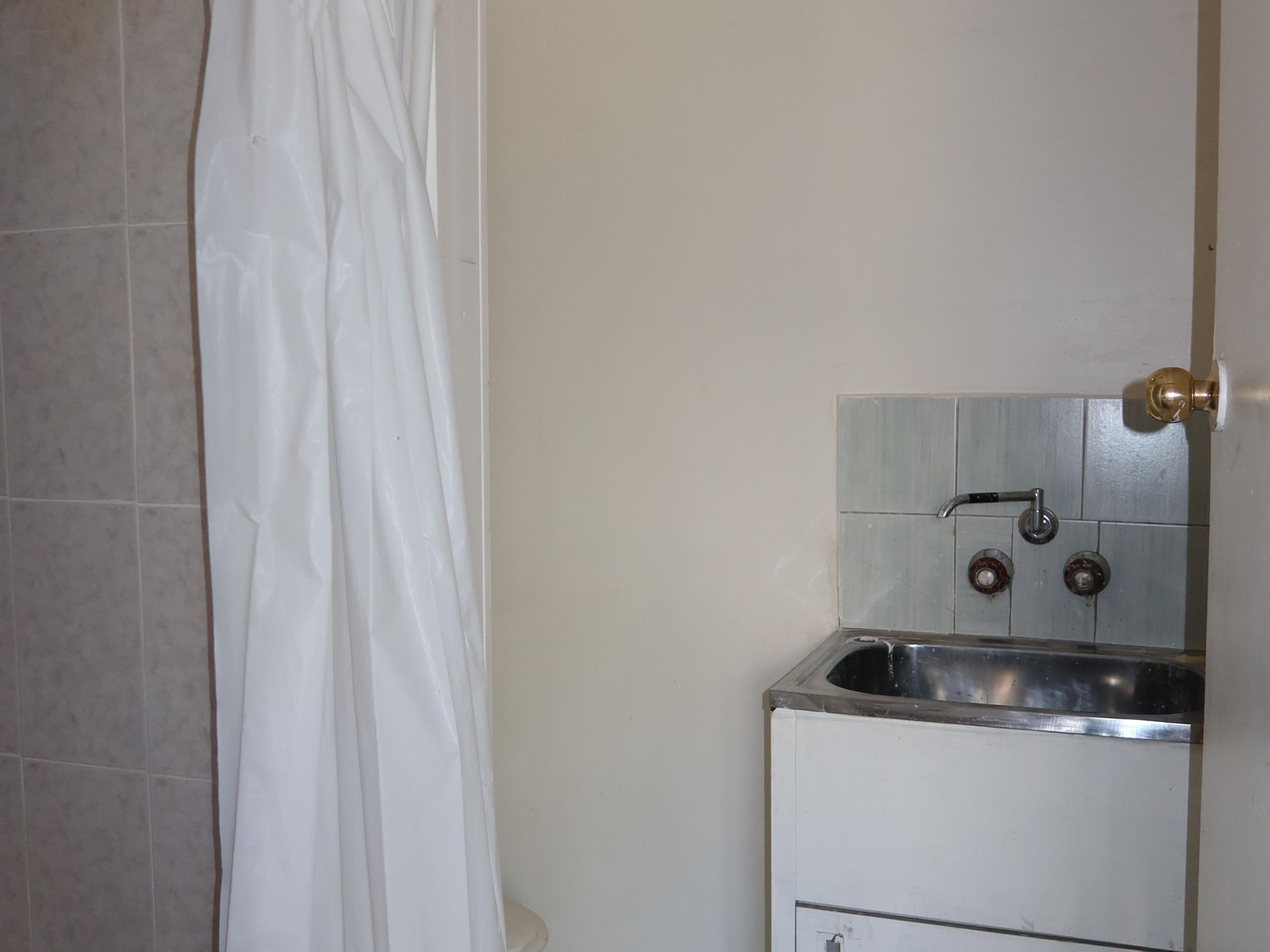 85 Third Avenue, Altona North