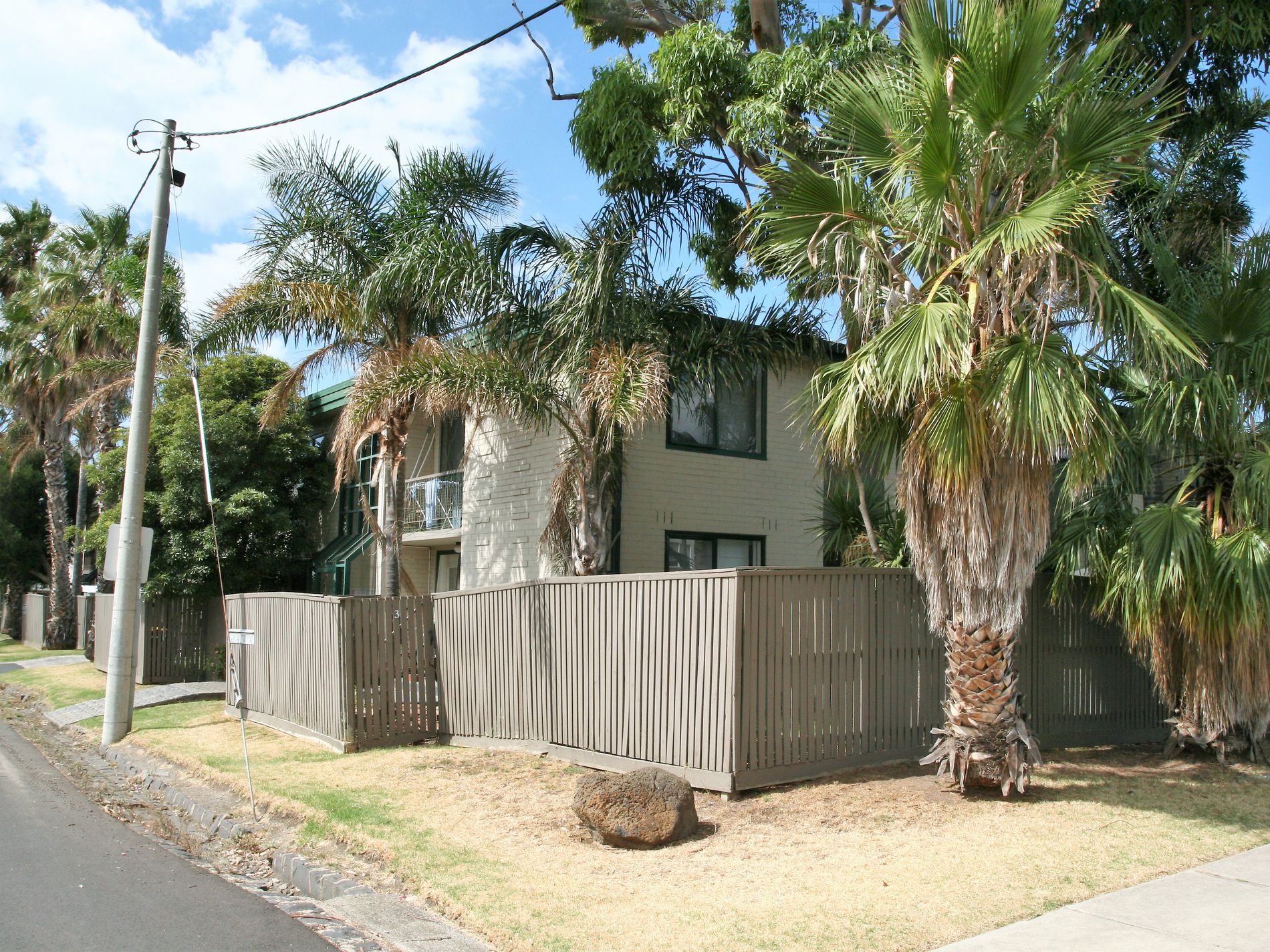 12 / 53 Morris Street, Williamstown