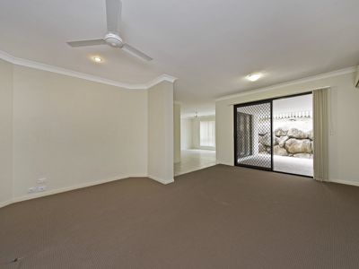 18 Solitaire Place, Robina