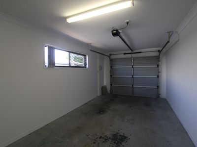 2 / 10 Firestone Avenue, Pimpama