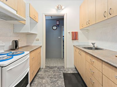 27 Addison Avenue, Lake Illawarra