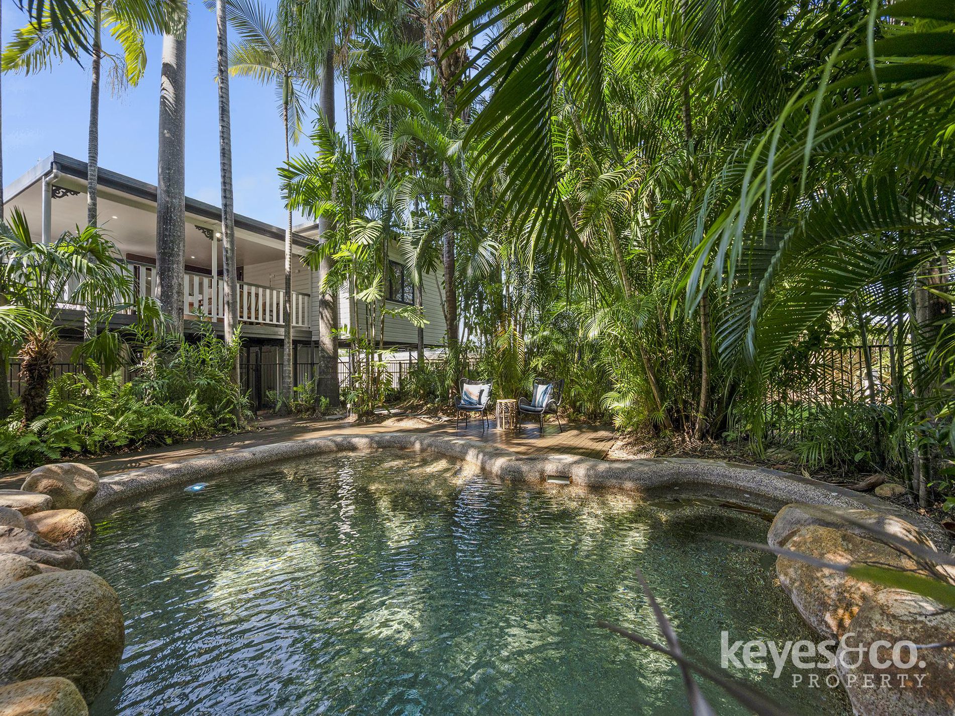 100 Palmerston Street, Gulliver