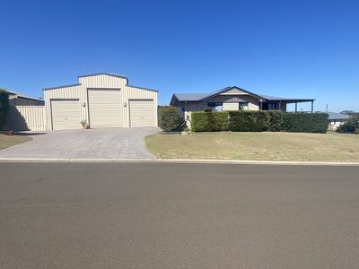 26 Hillview Parade, Kingaroy