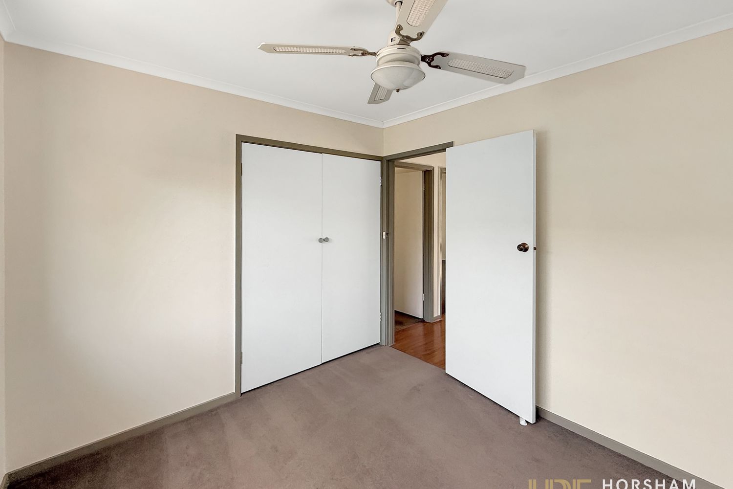 11 Dougherty Street, Horsham