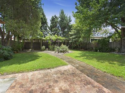 28 Parkes Street, Oak Flats