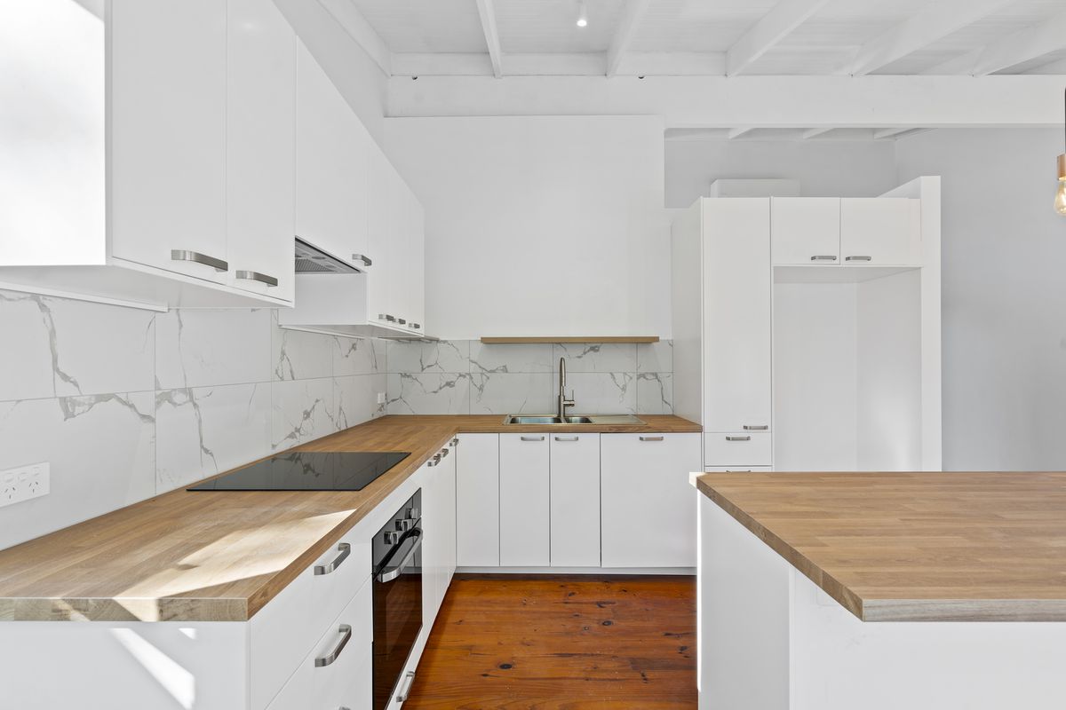 1 / 4 Fishermans Bend, Balmoral