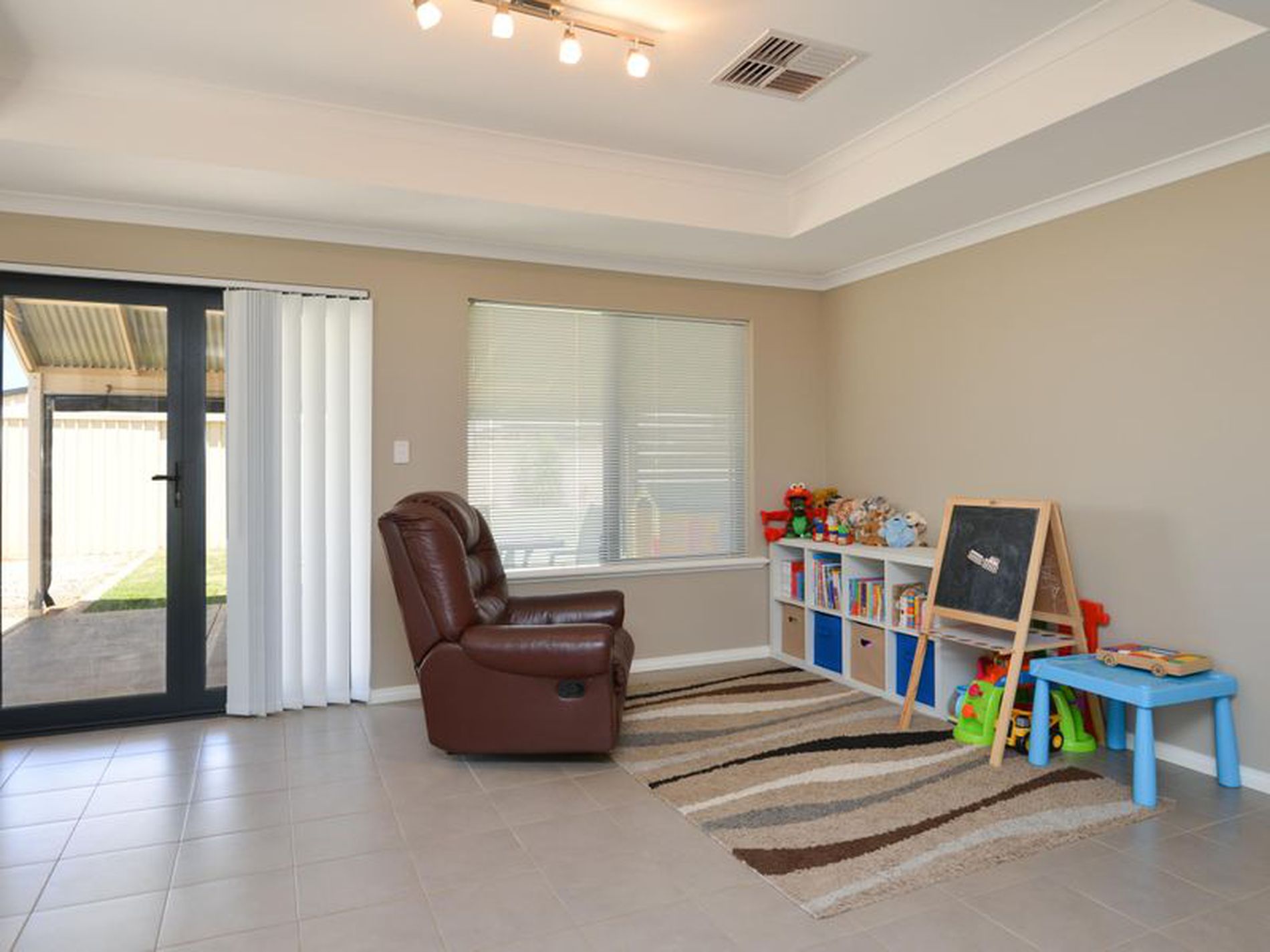 32 Wingate Street, Somerville