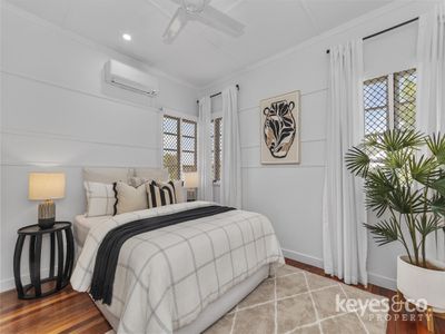 58 Kent Street, Gulliver