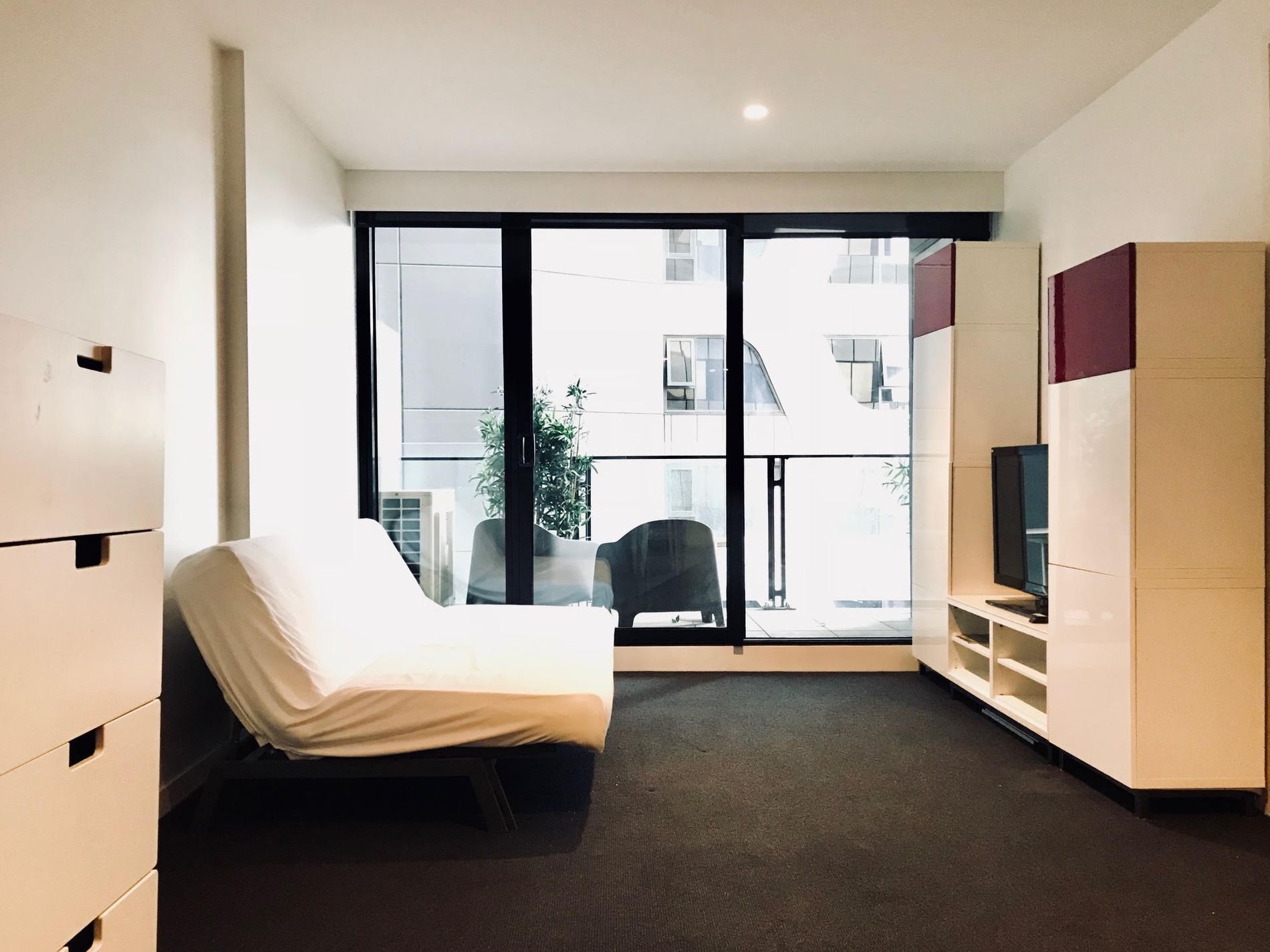 909 / 50 Albert Road, South Melbourne