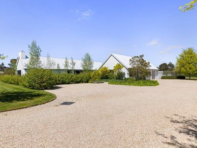 44 Manorina Way, Macedon