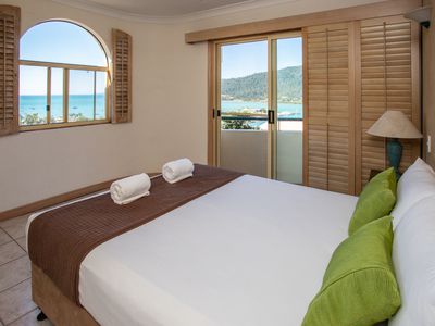 3 / 14 Golden Orchid Drive, Airlie Beach