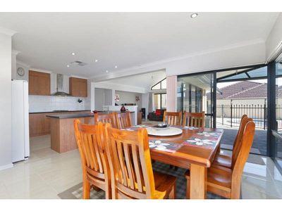 34 Barfield Road, Hammond Park