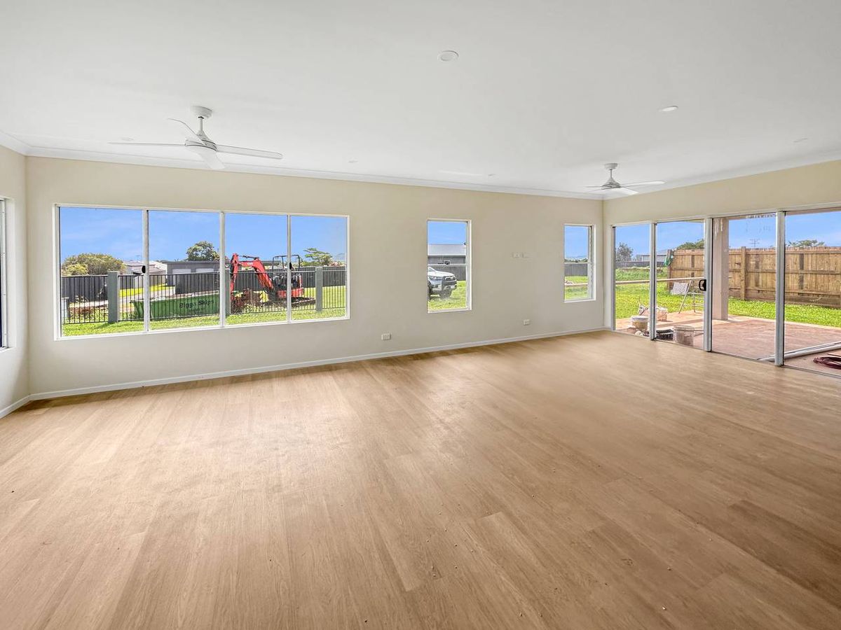 15 Waller Street, Atherton