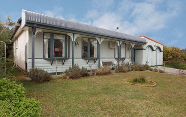 12 Horner Street, Beaconsfield
