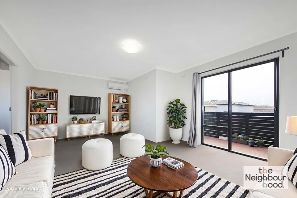 5 / 7 Burns Avenue, Clayton South