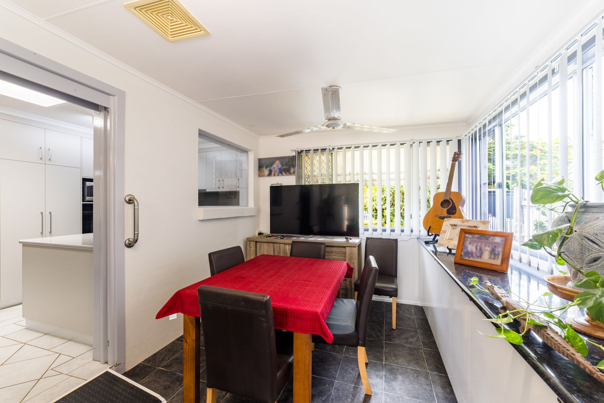 19 Bourke Street, Blacks Beach